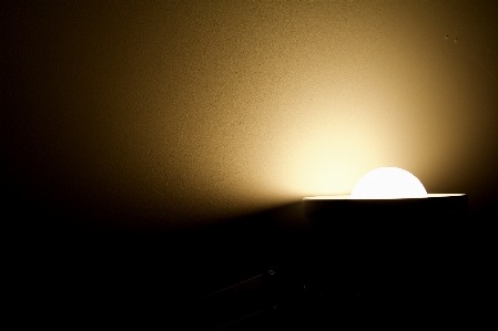 Lamp desk dark lightbulb Photo