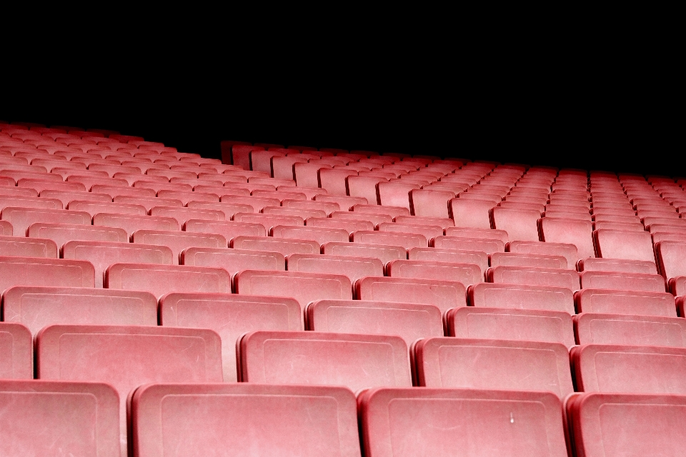 Stade
 chaises des places lumière