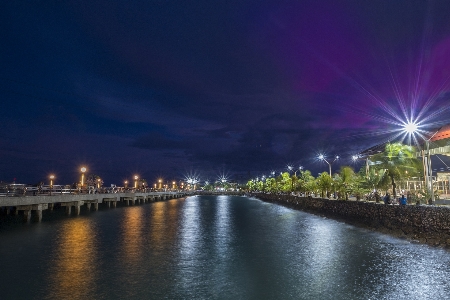 遊歩道 フィリピン 空 夜 写真