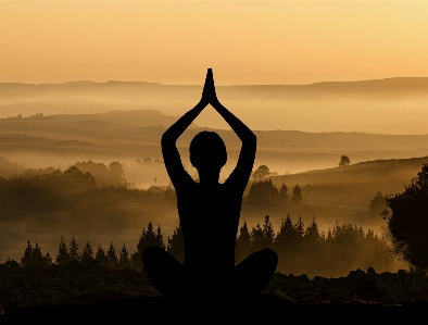 Meditate meditation peaceful silhouettes Photo