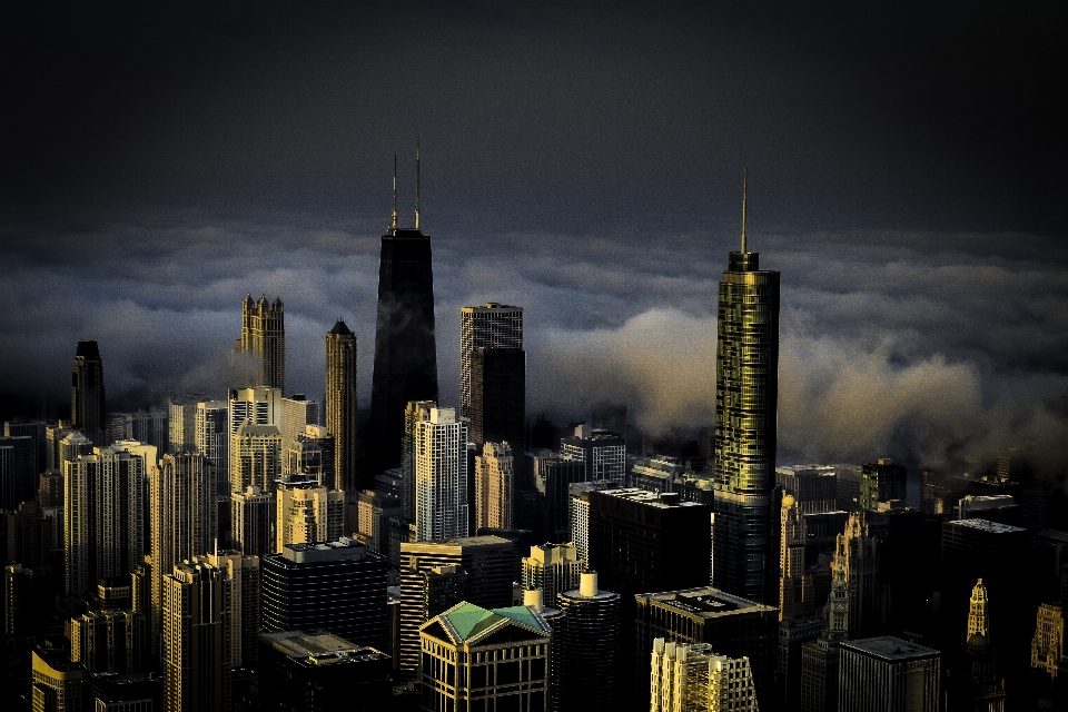 Clouds fog chicago buildings