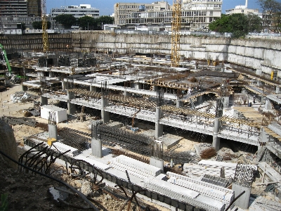 Foto Industrial construção dia cidade