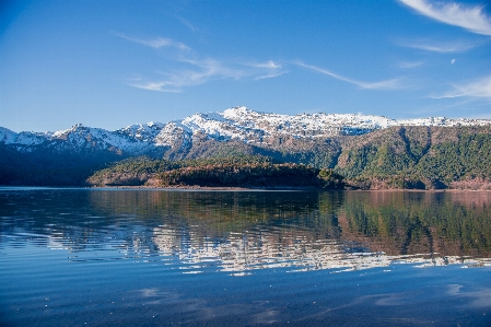 Lake winter chile reflection Photo