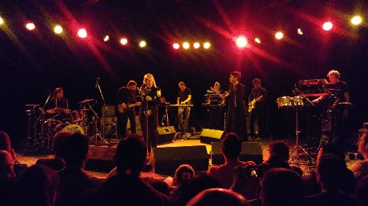 Concert saint etienne sarah cracknell band Photo