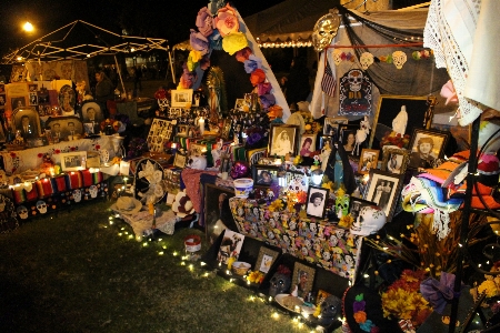 Nacht
 nachtleben altar
 angebot Foto