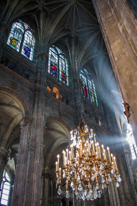 Sant'eustachio
 lampadario luce del sole parigi