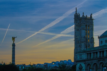 Photo Saint jacques
 la tour paris france