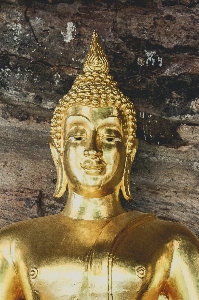 Foto Agama budha patung asia