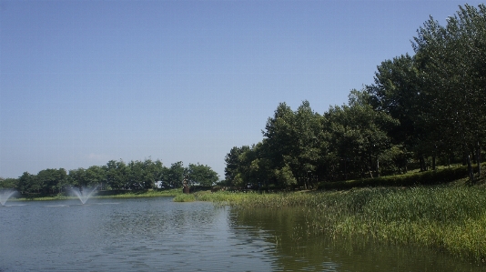 Fountain lake water park Photo