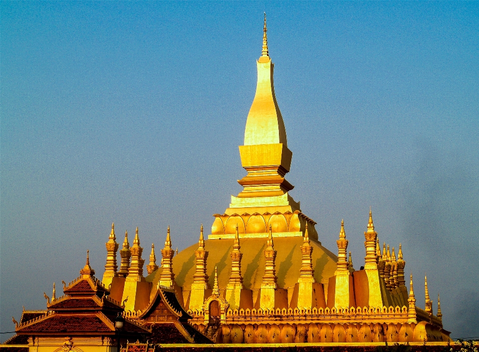 Golden luang temple tourism