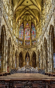 Foto Catedral de são vito
 igreja república checa janela vidro
