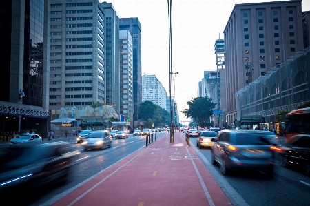 Arabalar bulvar
 metropol alanı
 araba Fotoğraf