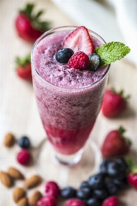 Antioxidant beverage blended blueberries Photo