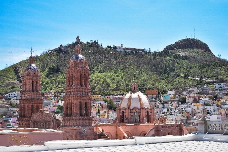 Torres
 wahrzeichen hindu tempel
 historische seite
 Foto