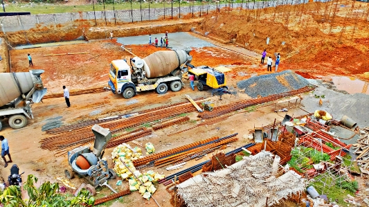 Foto Construção ferro natural móvel