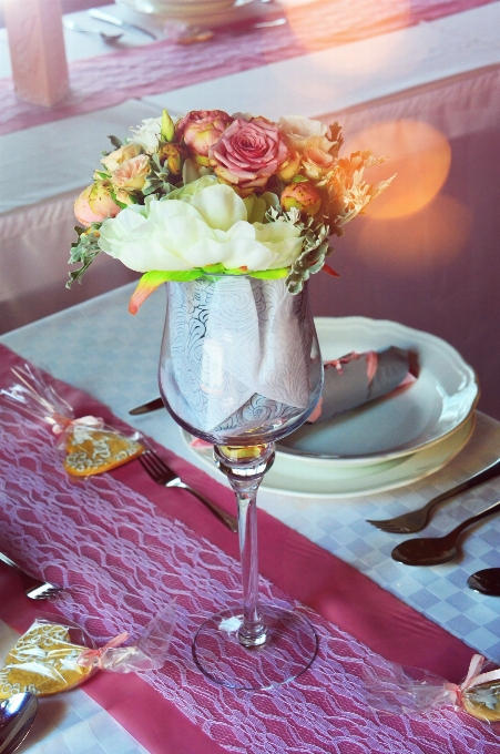 Wedding table decoration setting