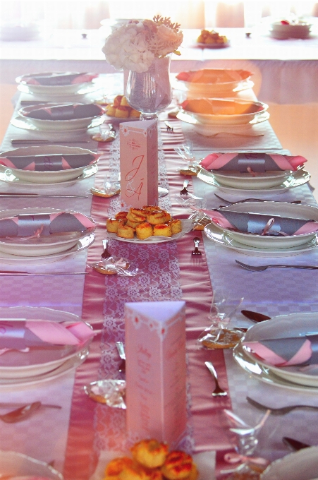 Wedding table decoration setting