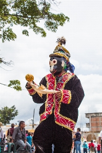 Foto Pria peristiwa festival tradisi
