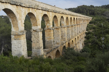 Foto Acquedotto romano
 tarragona
 spagna catalogna
