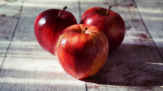 Apples apple red fruit Photo