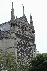 Foto Gereja tengara arsitektur menara gereja
