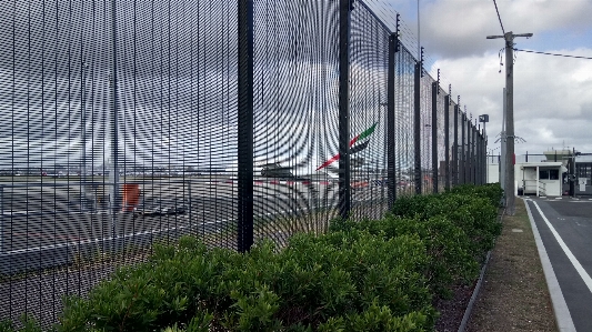 Sydney airport emirates fence infrastructure Photo