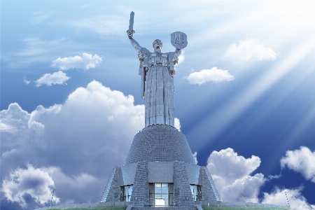 Foto Ucraina kiev
 patria
 statua