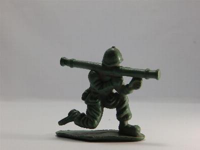 Photo Jouet soldat homme armé
 statuette
