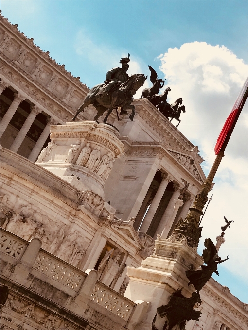 Bandeira itália marco céu