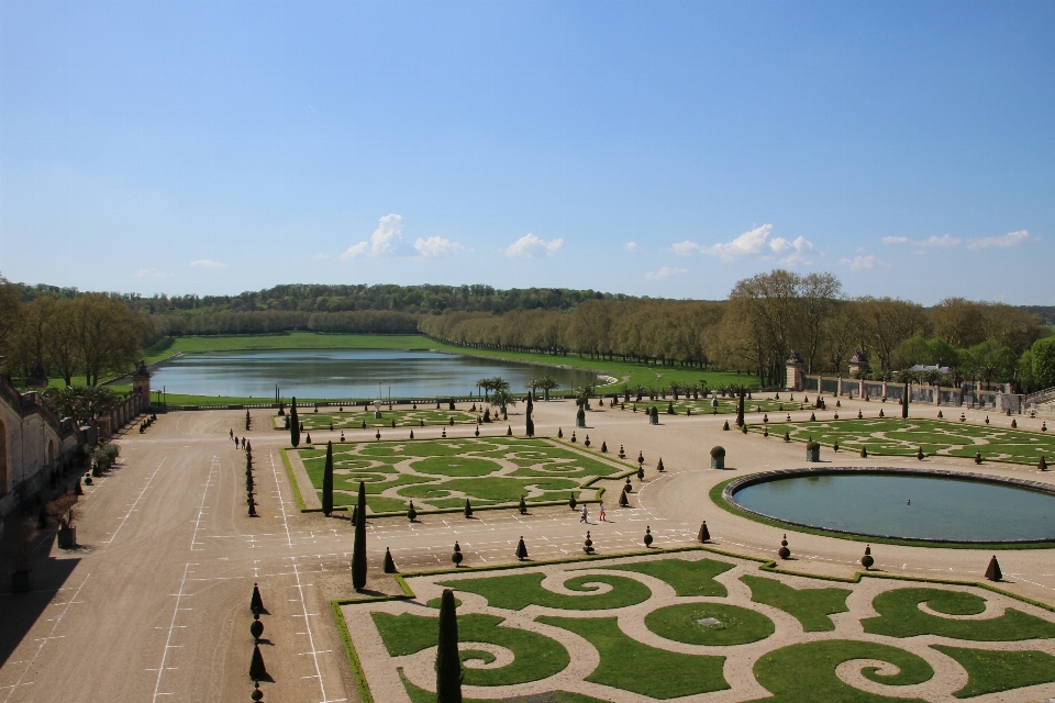 Frankreich versailles
 garten brunnen