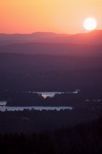 Sky horizon atmospheric phenomenon sunset Photo