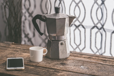 モカポット
 コーヒーパーコレーター
 小型家電
 静物写真
 写真