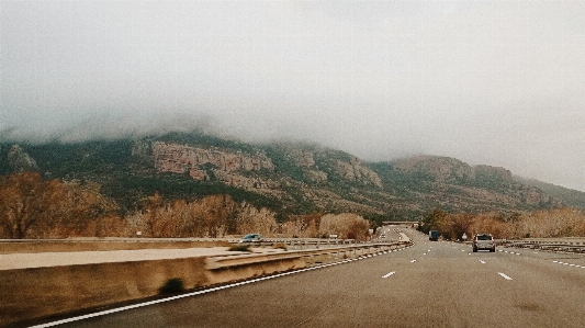 Road atmospheric phenomenon sky highland Photo