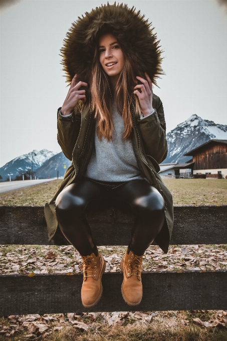 Noir vêtements beauté brun