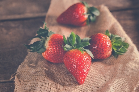 Strawberry strawberries food fruit Photo