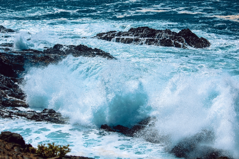 Wave body of water wind sea