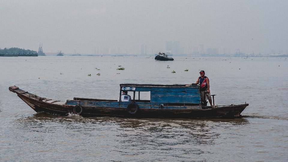 Water transportation vehicle boat mode of transport