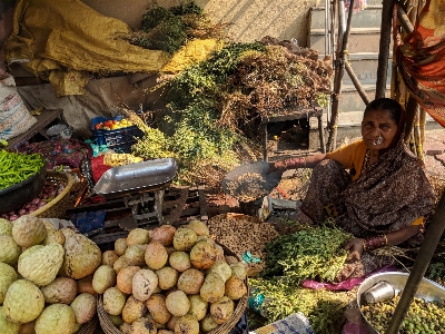 Photo Marché vente aliments naturels
 espace public
