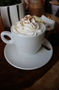 食べ物 ホイップクリーム
 クリーム ノンアルコール飲料
 写真