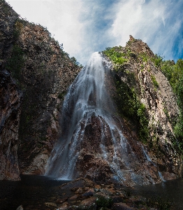 Foto Cachoeira corpo de água
 natureza água