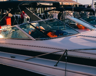 Foto Veicolo a motore
 trasporto esterno automobilistico
