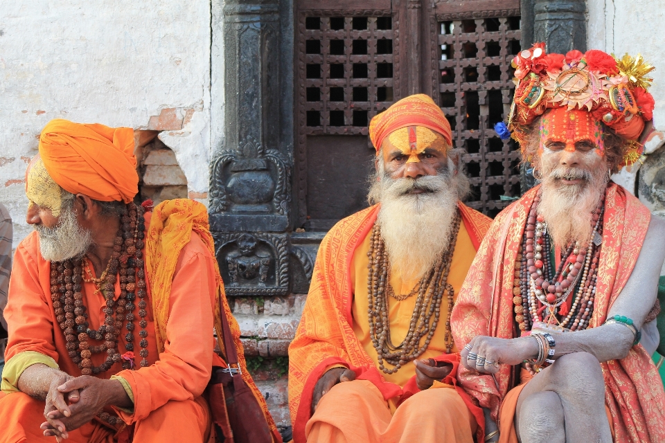 Gourou sol
 turban temple