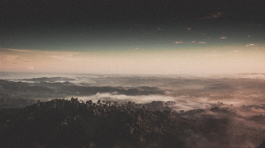 Foto Céu atmosfera fenômeno atmosférico
 nuvem