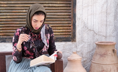 Schönheit sitzung menschlich textil Foto