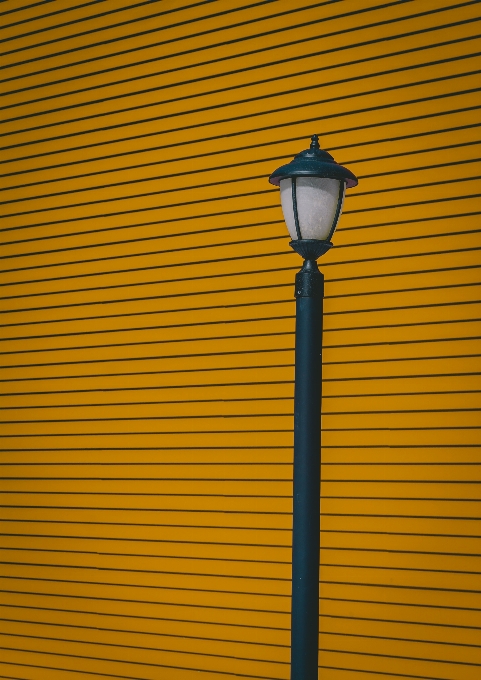 Iluminação pública
 amarelo luminária
