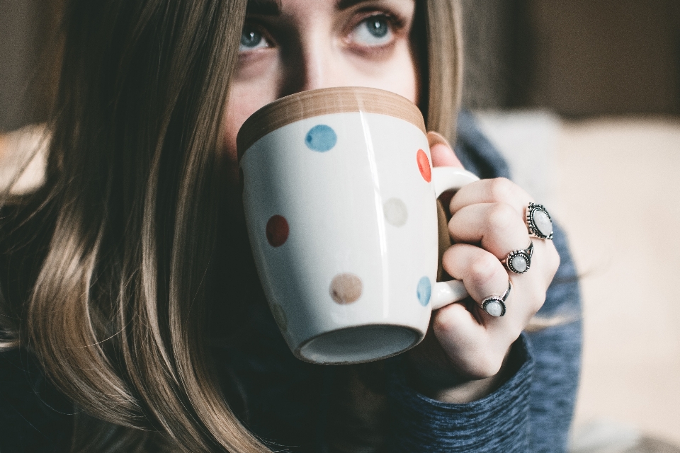 Face skin mug cup