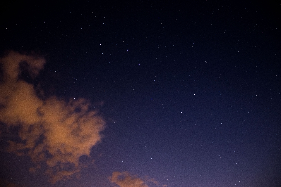 Cielo noche atmósfera nube