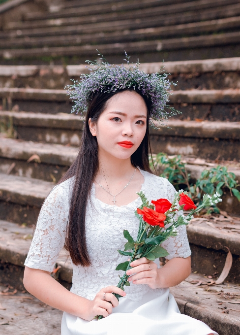 Headpiece hair white photograph