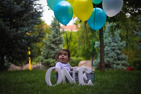 Foto Balon hijau pasokan partai
 anak