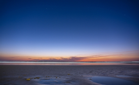 空 地平線 青 海 写真